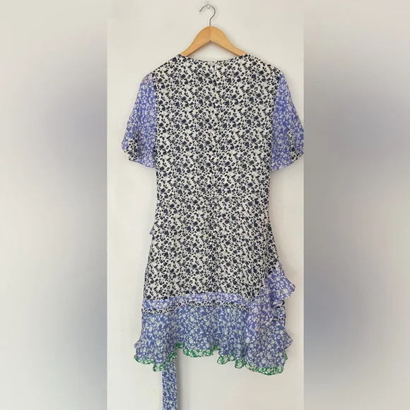 Tanya Taylor Silk Wrap Mini Dress
Size 12 - Picture 6 of 9